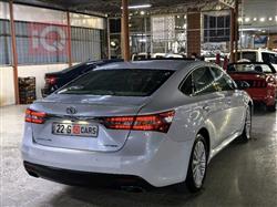 تويوتا أفالون